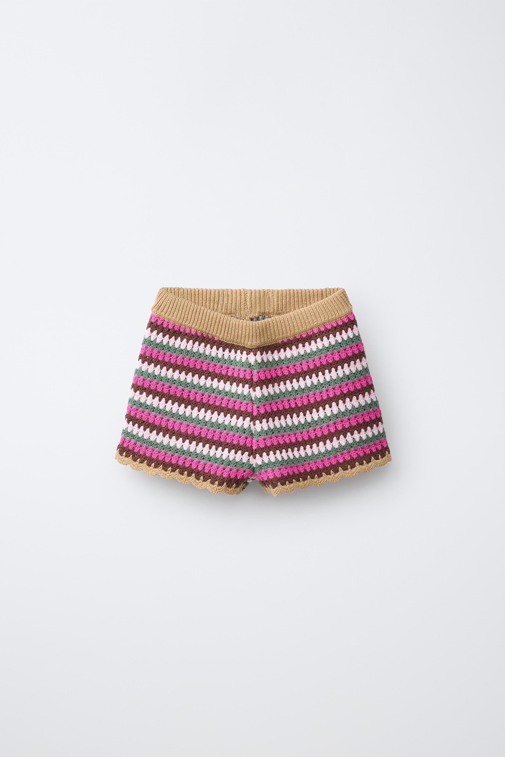SHORT EN MAILLE CROCHET À RAYURES
